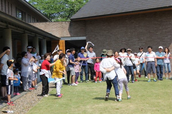 9294e1baecc04c417e85477b3ba6249b_1743123