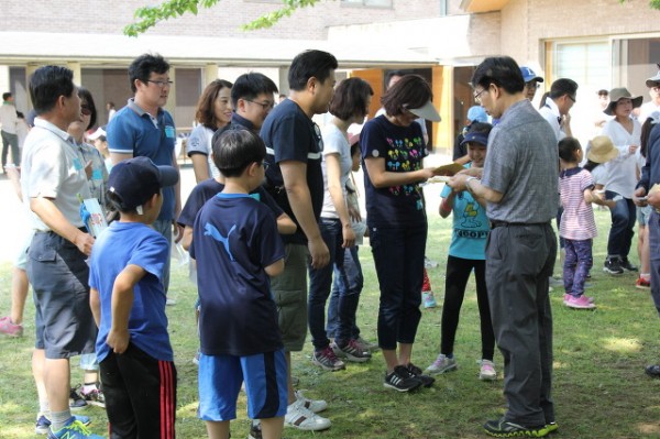 9294e1baecc04c417e85477b3ba6249b_1743123