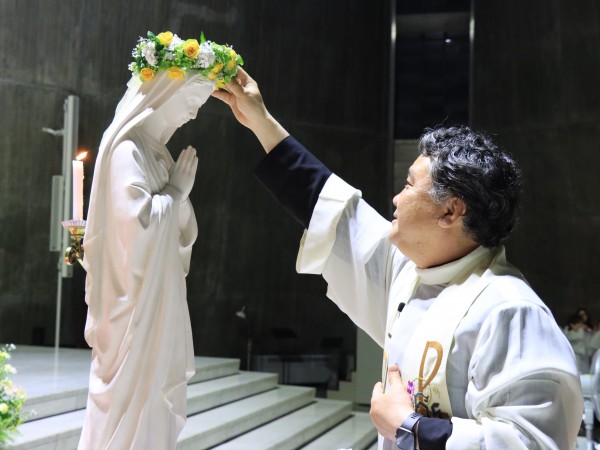 e8c71bf1f682aec7b78eaed2fb99189b_1747607