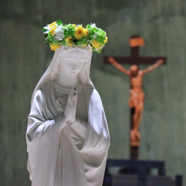 e8c71bf1f682aec7b78eaed2fb99189b_1747607