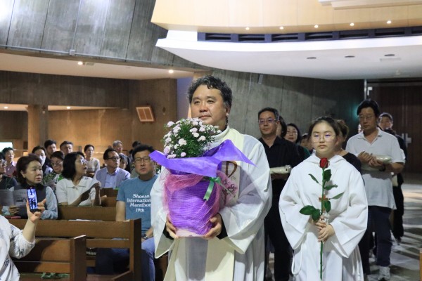 e8c71bf1f682aec7b78eaed2fb99189b_1747607