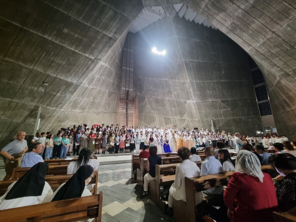 4ef6e0850787adeb51b424f66dbd0721_1757859