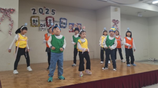 de765cd68ea064983bf6216c818e9cec_1766749